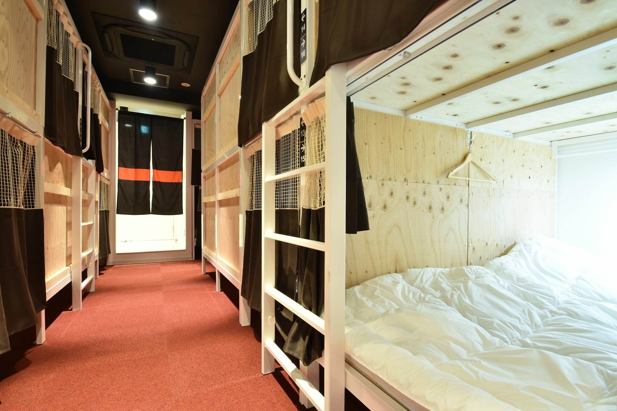 Hostel Enisia Namba Osaka Eksteriør billede