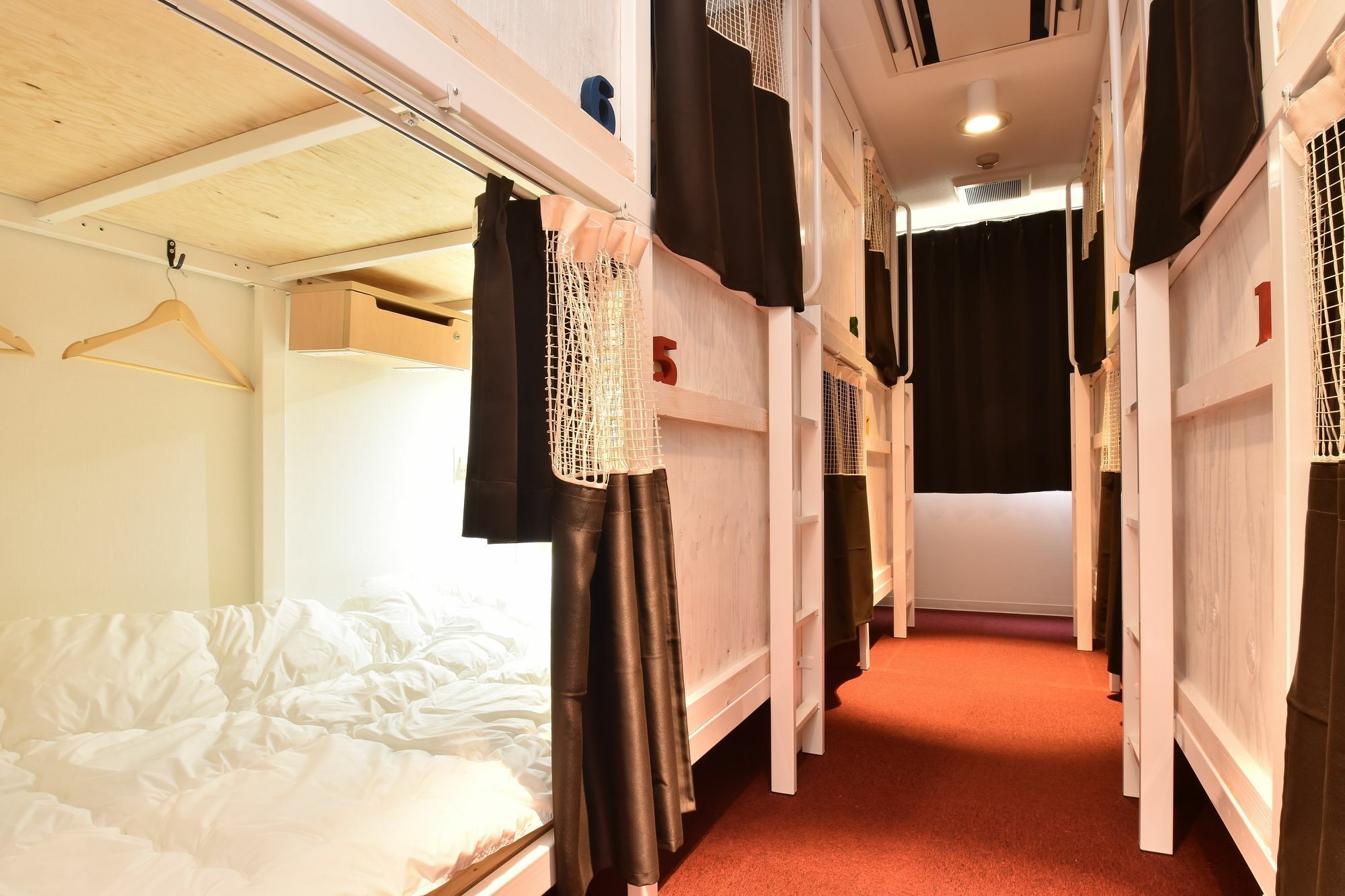 Hostel Enisia Namba Osaka Eksteriør billede